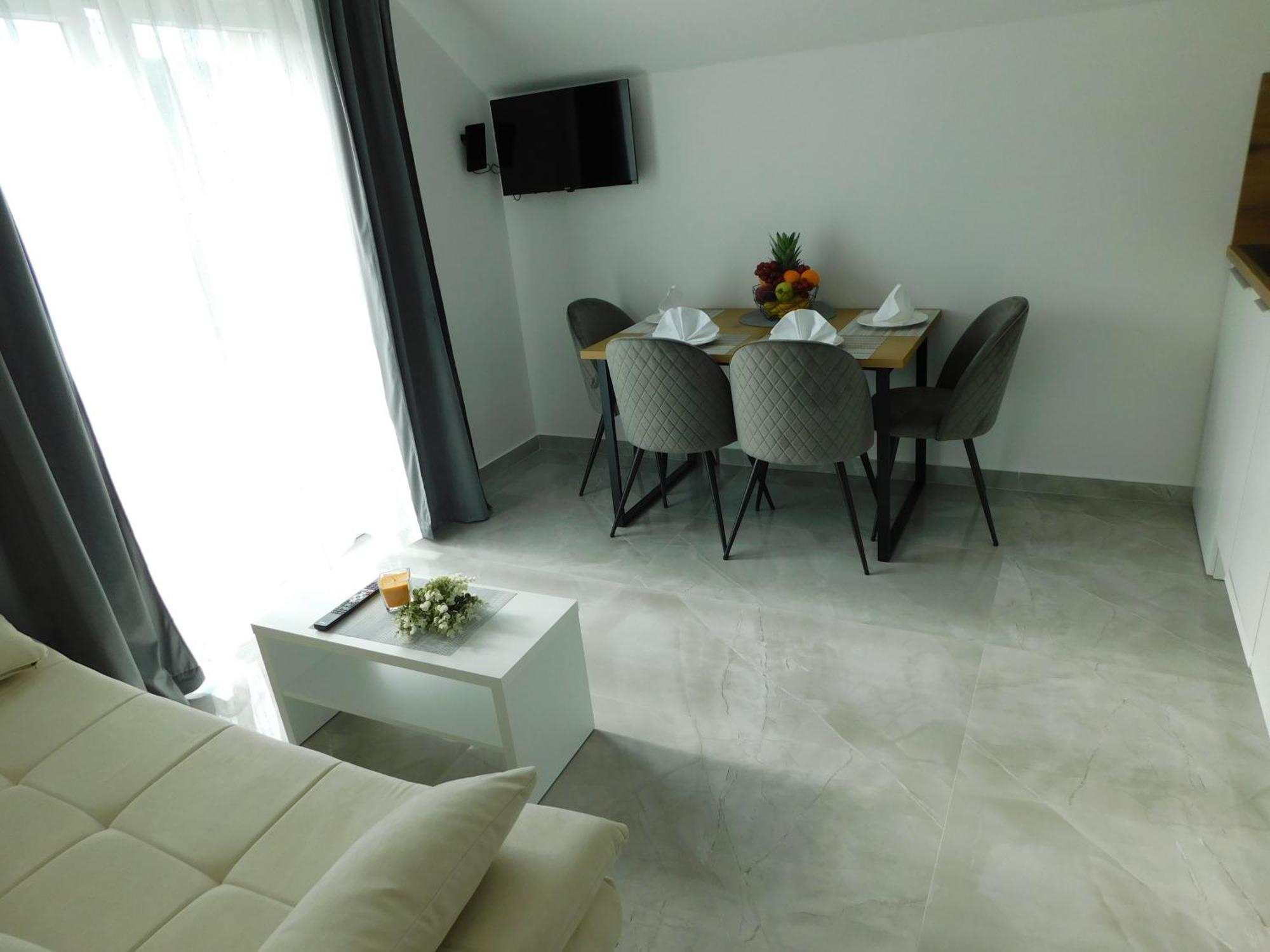 Apartman Nativis Otočac Exterior foto